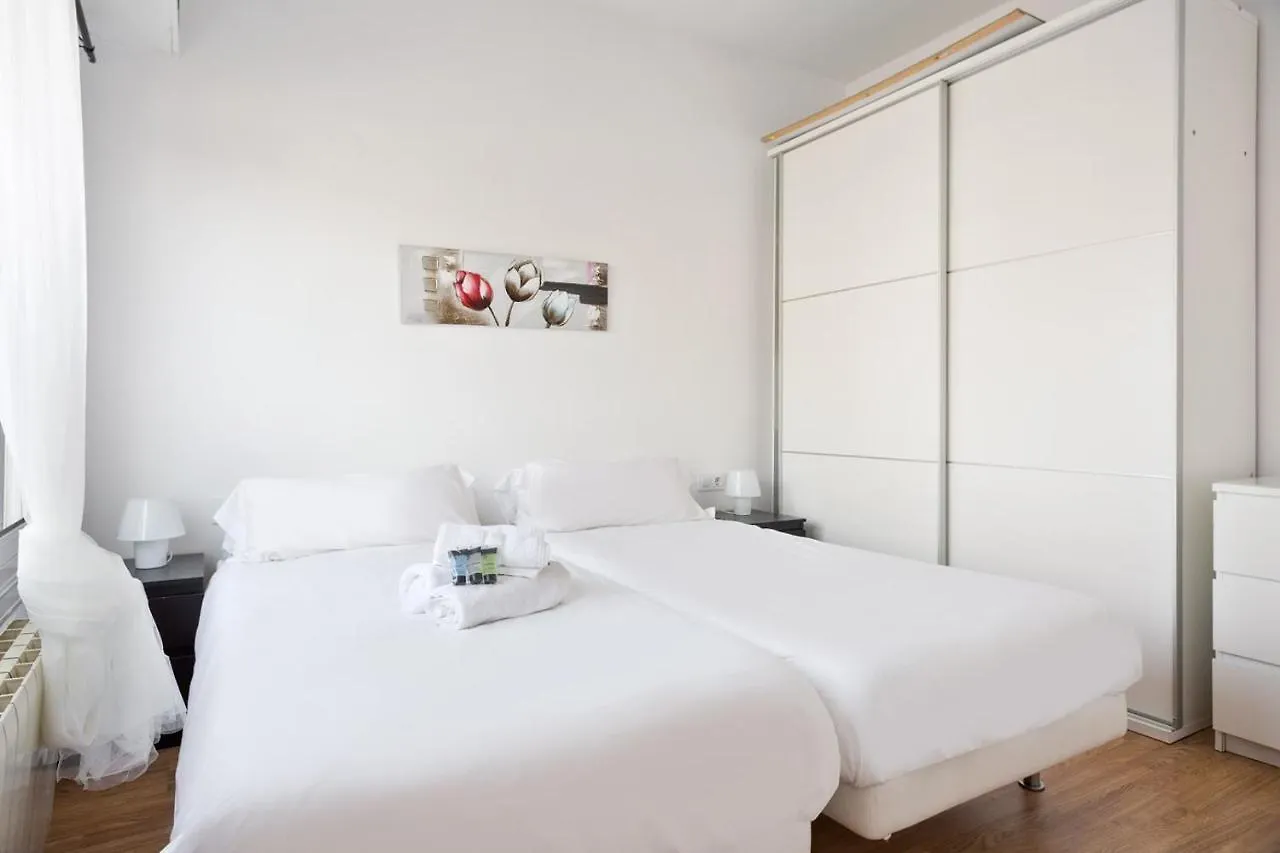 Attic Barcelona Central Terraceアパートメント スペイン